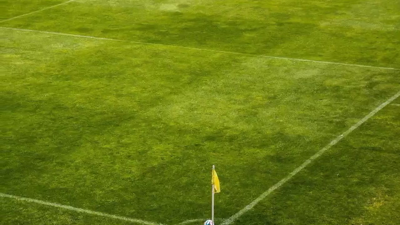 [EPL 토요일 프리뷰] 수중전 극단적 라인 올리기가 xGA에 미치는 영향과 2.5 오버 베팅 전략 동영상 썸네일