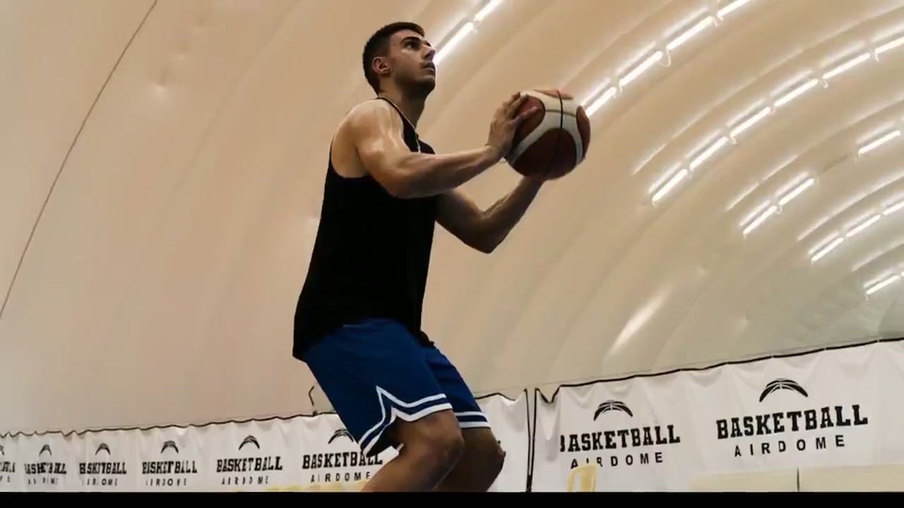 NBA 올스타 투표 시즌의 스탯 동기부여: 1월 득점·리바운드 프롭 배팅 오버 적중률 심층 분석 동영상 썸네일