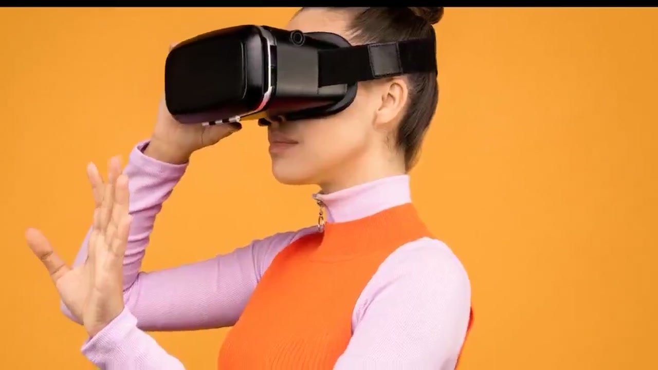 2025년 VR 카지노와 실감형 라이브 플랫폼: 3D 룰렛·블랙잭 몰입도 심층 분석 및 미래 전망 동영상 썸네일