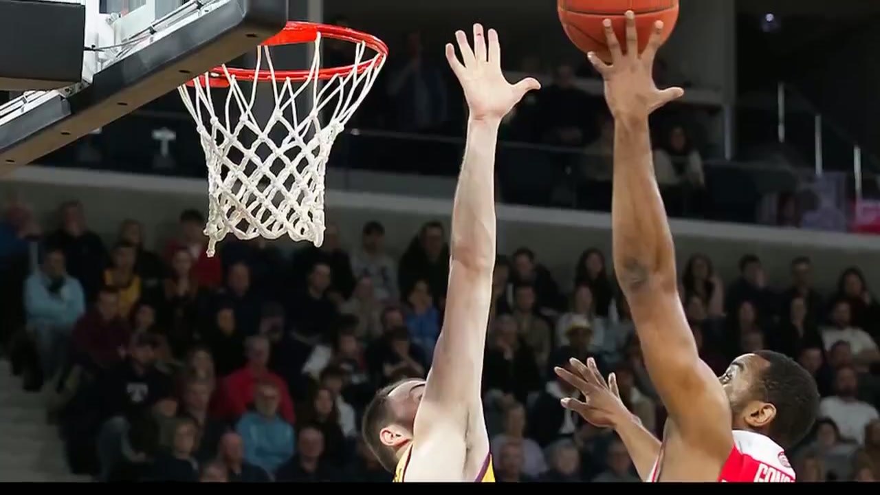 NBA 플레이오프 컨퍼런스 파이널 1차전: 긴 휴식과 홈팀 롤 플레이어의 야투율 상승이 1쿼터 오버(Over)에 미치는 생리학적 분석 동영상 썸네일